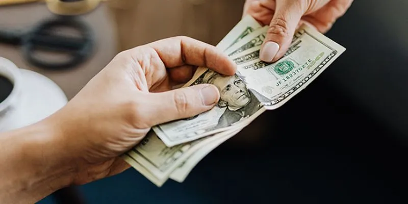 Tổng hợp những con số may mắn khi mơ lượm được tiền 